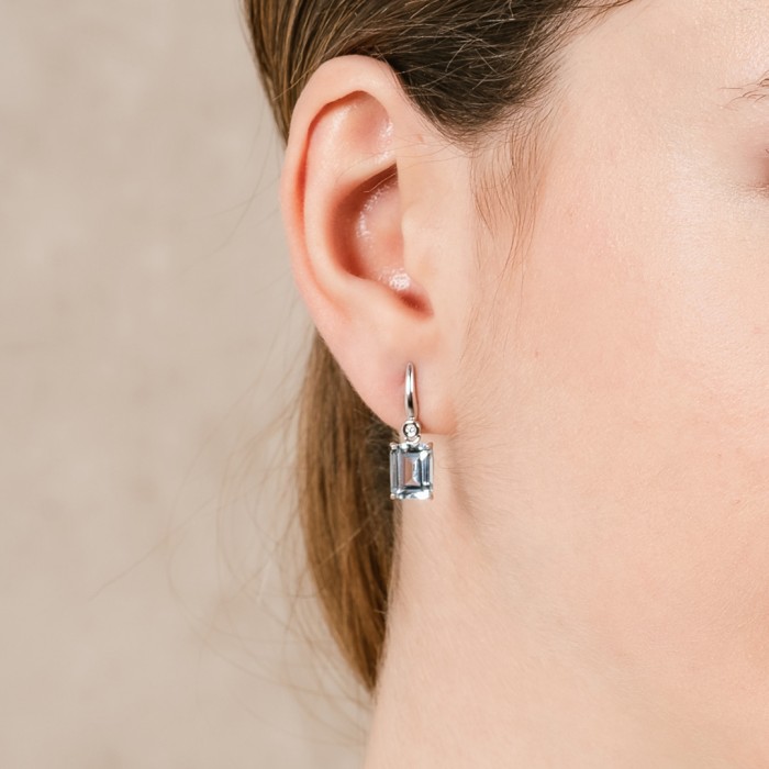 Pendientes de Oro 18Kt y aguamarina