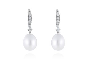 Earrings in 18kt. Gold and diamonds