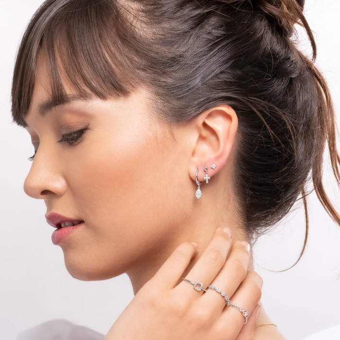 Pendientes criolla con pavé navette de Oro 18Kt y diamantes
