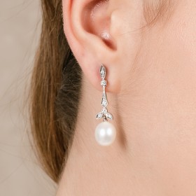 Pendientes vintage perla de Oro 18Kt y diamantes