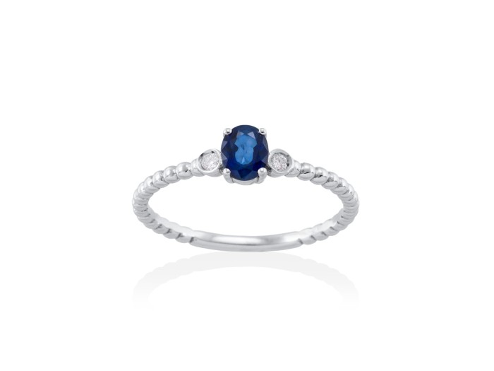 Anillo  en Oro 18Kt. y diamantes