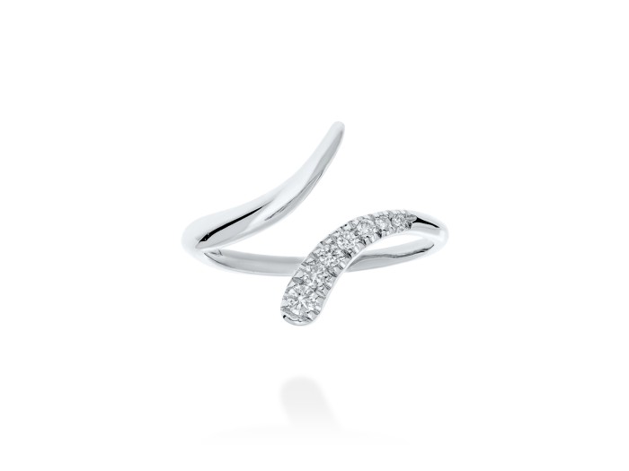 Anillo   en Oro amarillo 18Kt y diamantes