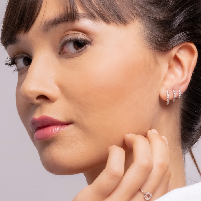 Piercing HOOP MINI in 18Kt yellow Gold and diamonds