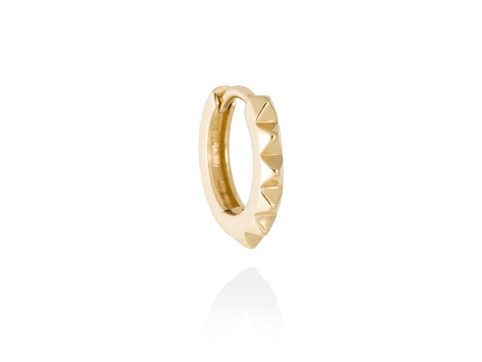 Piercing de Oro 18Kt aro mediano con tachuelas