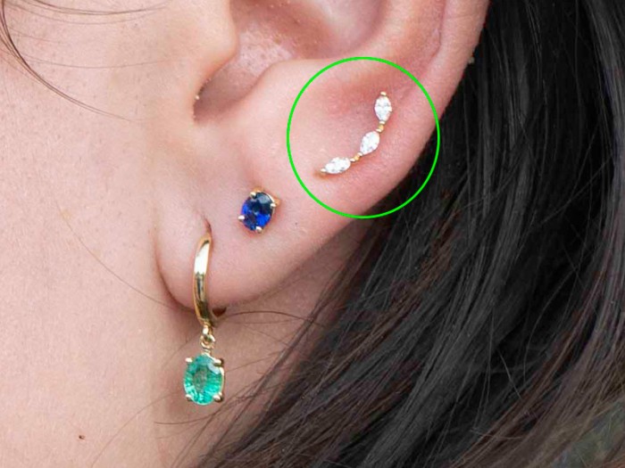Piercing de Oro 18Kt trepador con diamantes
