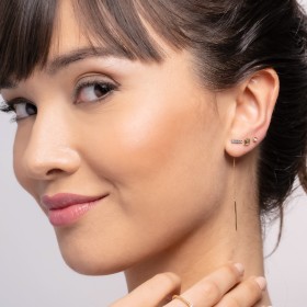 Piercing de Oro 18Kt largo con cadena y diamantes