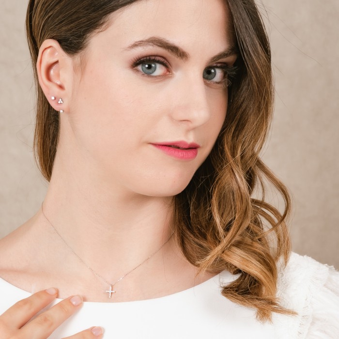 Gargantilla de Oro 18Kt y diamantes cruz