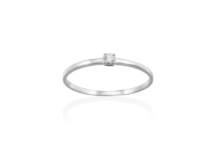 Anillo  en Oro 18Kt. y diamantes