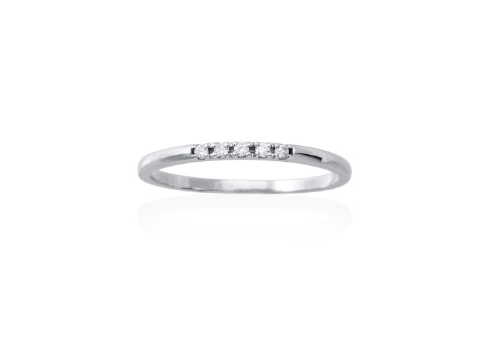 Anillo  en Oro 18Kt. y diamantes