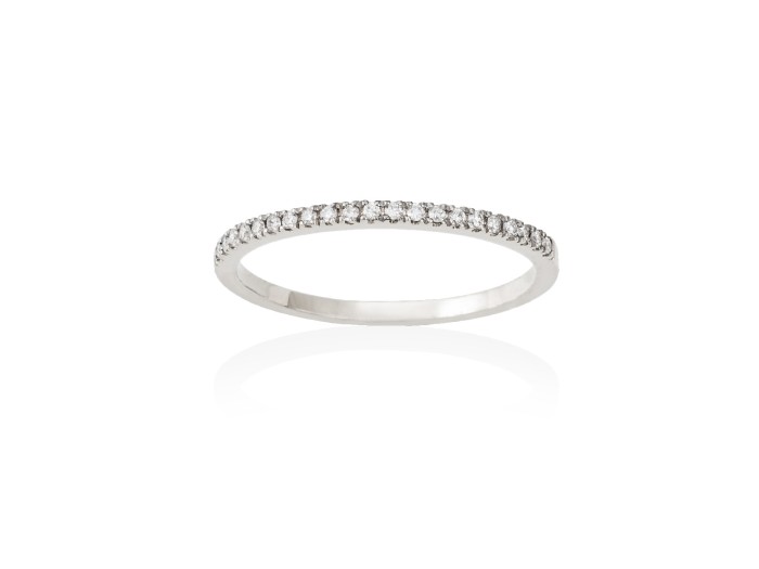 Ring   in 18kt white Gold and diamonds