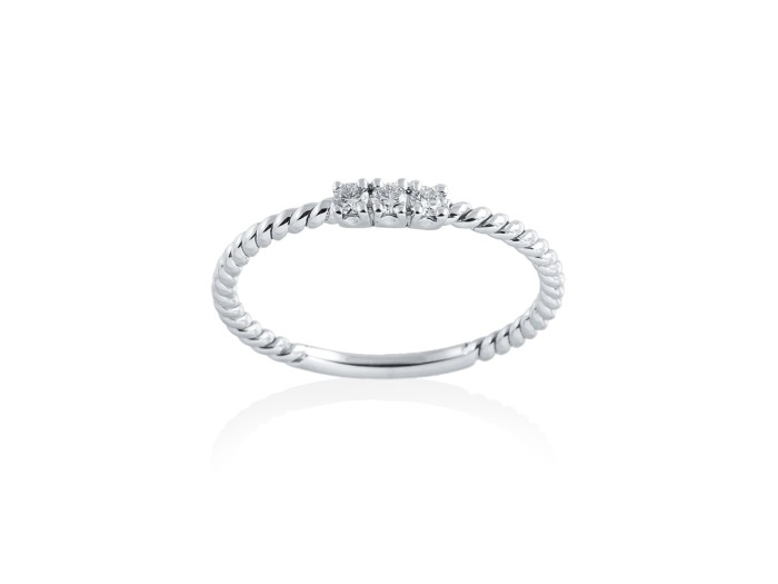 Anillo  en Oro 18Kt. y diamantes