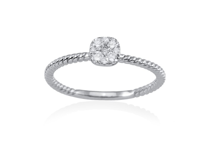 Anillo  en Oro 18Kt. y diamantes